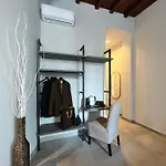 Soha Piazza Di Spagna Boutique 4*
