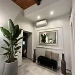 Soha Piazza Di Spagna Boutique