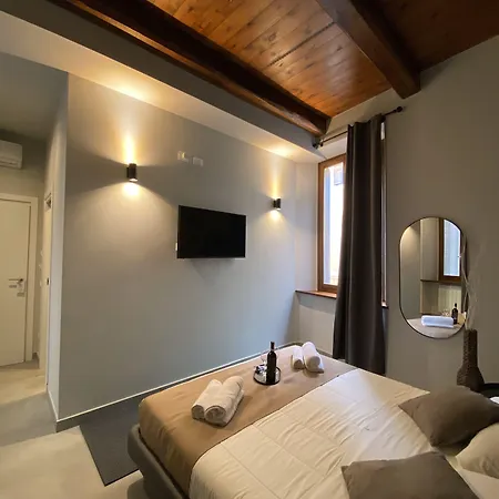 Soha Piazza Di Spagna Boutique