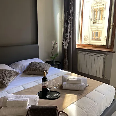 بيت ضيافة Soha Piazza Di Spagna Boutique روما