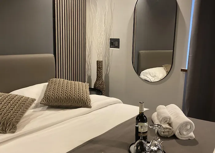 Soha Piazza Di Spagna Boutique Rome