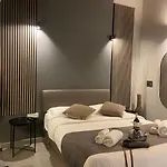 بيت ضيافة Soha Piazza Di Spagna Boutique روما
